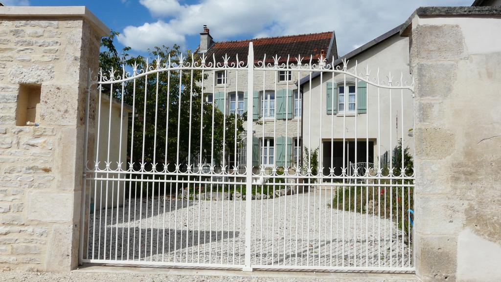 La Promenade En Champagne Panzió Mussy-sur-Seine Kültér fotó
